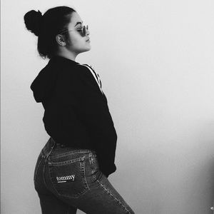 Meet your Posher, Marie